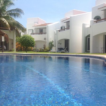 Casa Pili Bed and Breakfast Playa del Carmen Exterior foto