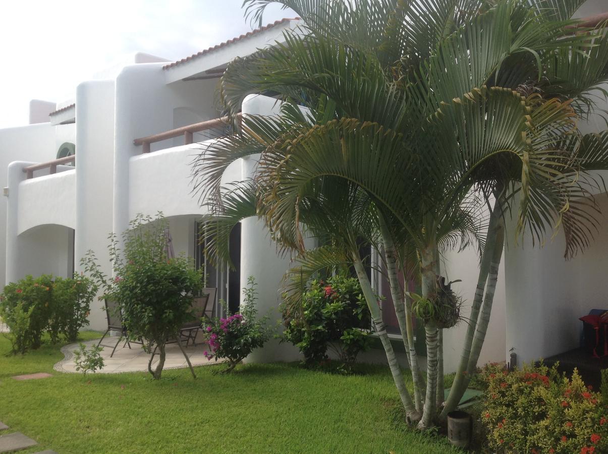 Casa Pili Bed and Breakfast Playa del Carmen Exterior foto