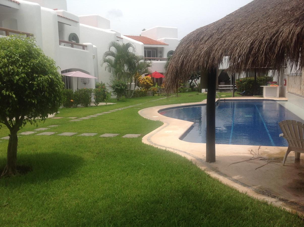 Casa Pili Bed and Breakfast Playa del Carmen Exterior foto