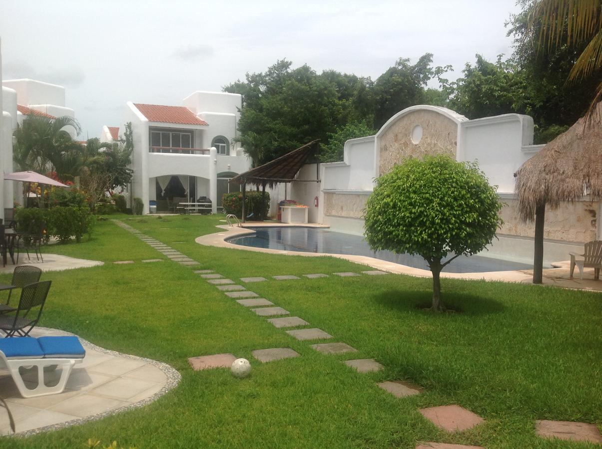 Casa Pili Bed and Breakfast Playa del Carmen Exterior foto